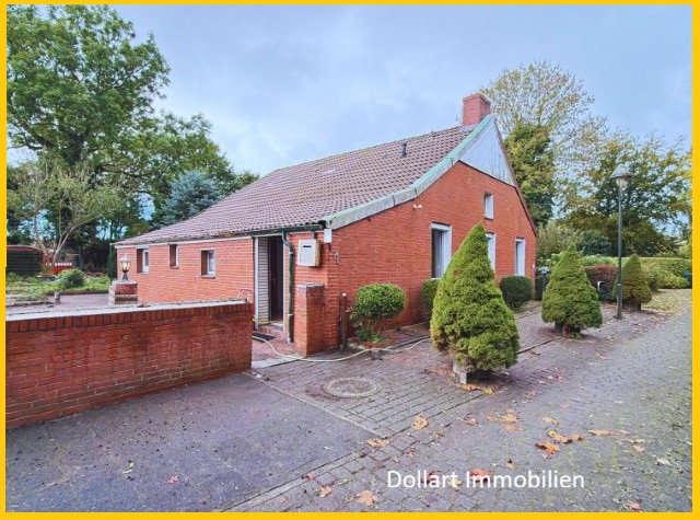 freistehendes Einfamilienhaus in ruhiger, grüner Lage